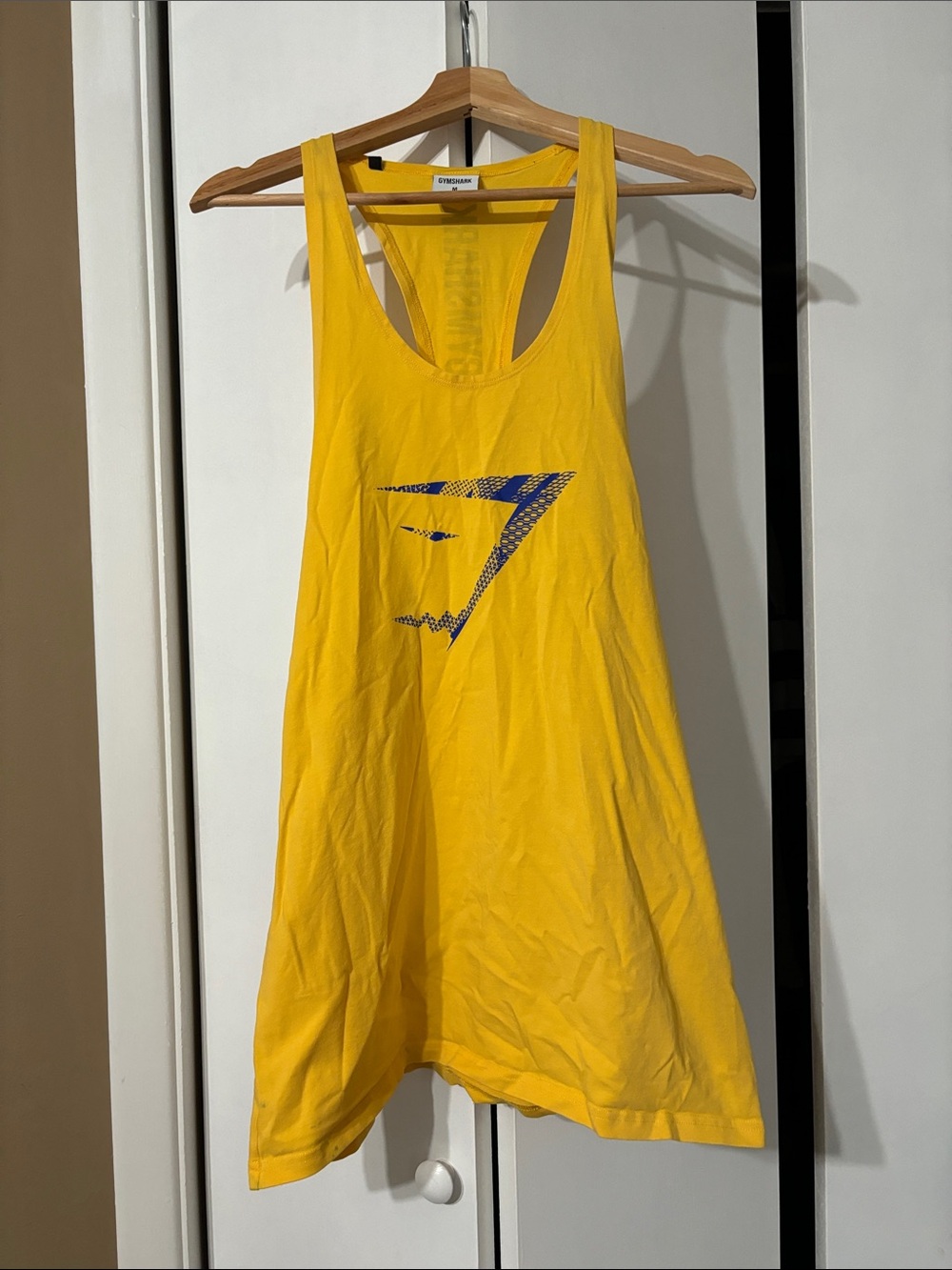 GYMSHARK infrill yellow tank top with logo